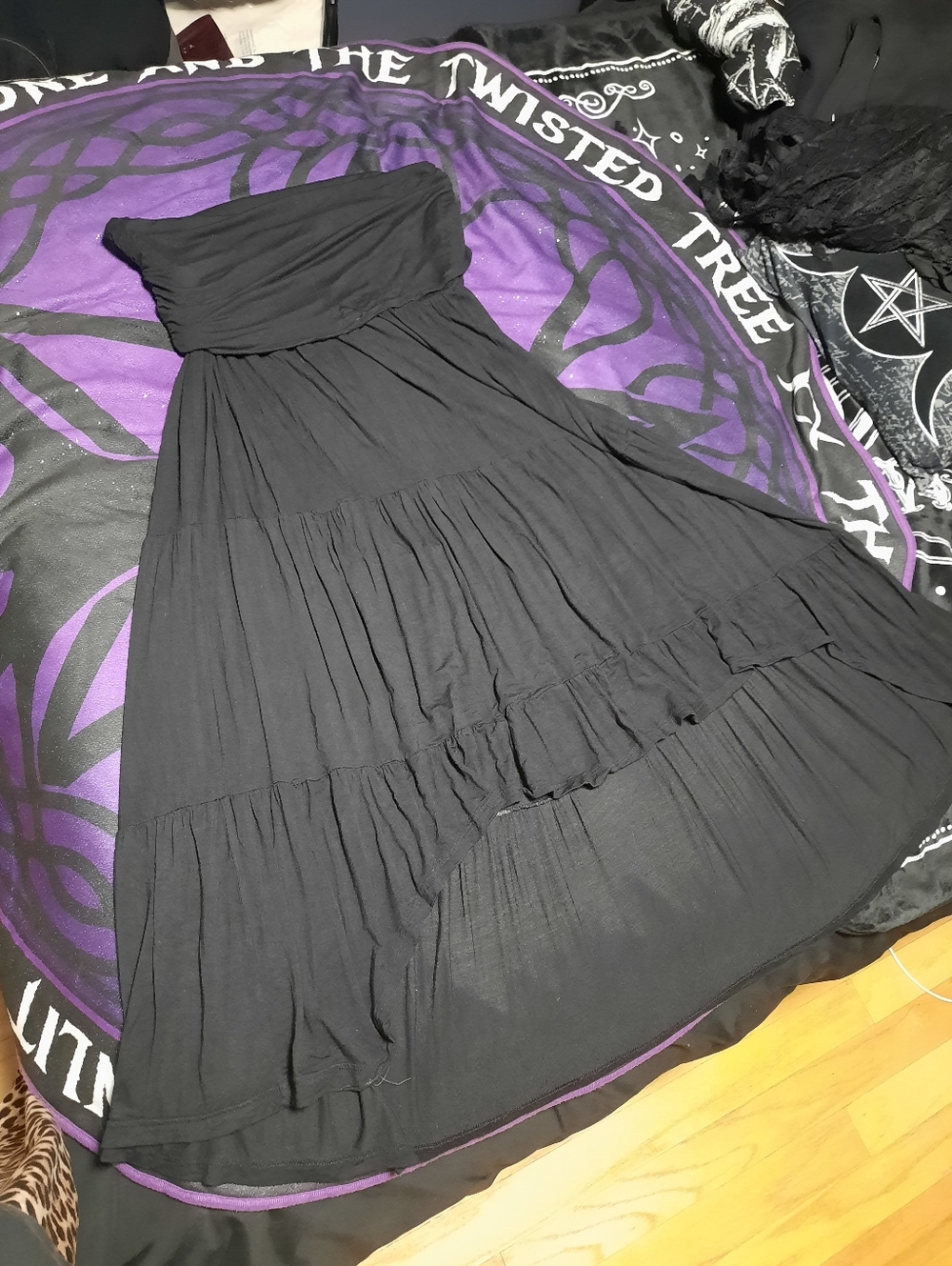 Black Tiered Maxi Dress - Unbranded - Picture 3 of 3